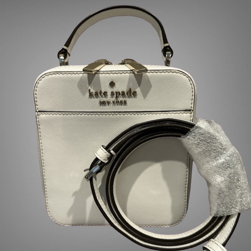 Kate Spade ♠️ Daisy and Laurel Way Crossbody - white